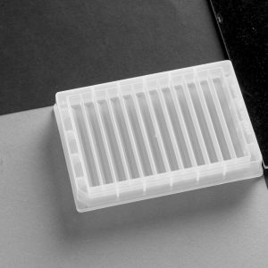 84 ml  Reservoir plate: 12 compartment V bottom